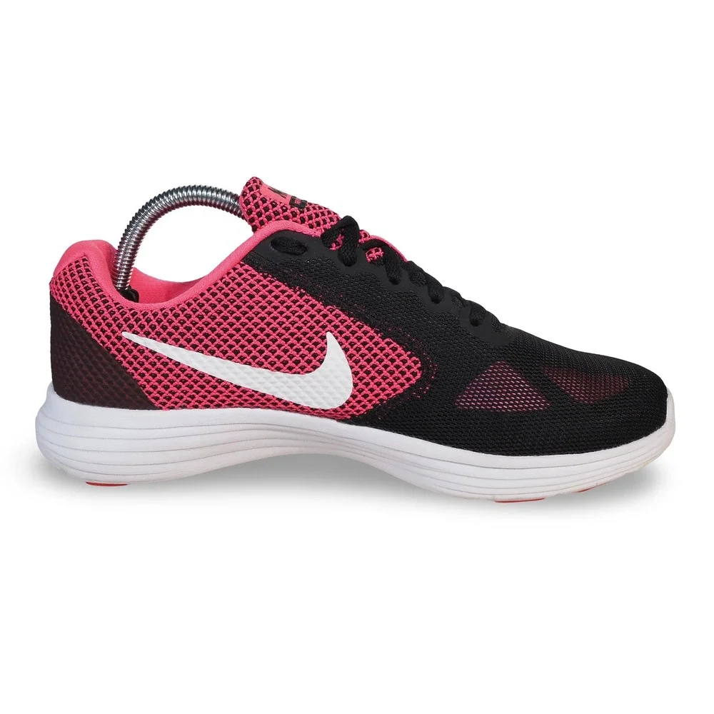 Nike Revolution 3 Performance Running Shoes Womens 9 Hyper Pink Black 819303-600